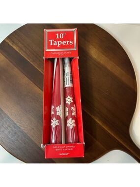 Amscan Vintage 10” Red Taper Candles – Snowflake Design – New in Box